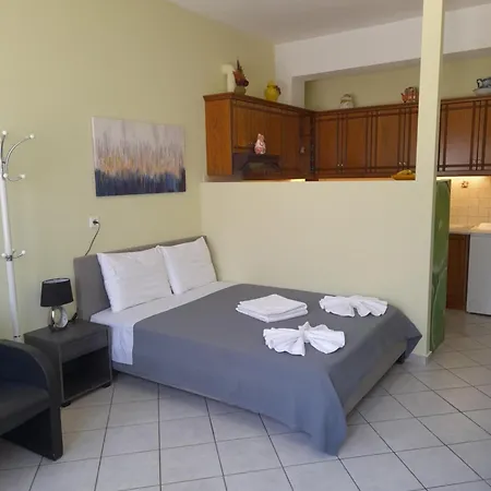 Summerandros Pefkakia Ándros