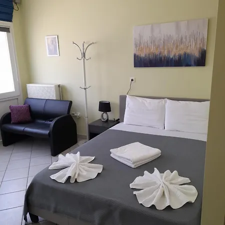 Summerandros Pefkakia *