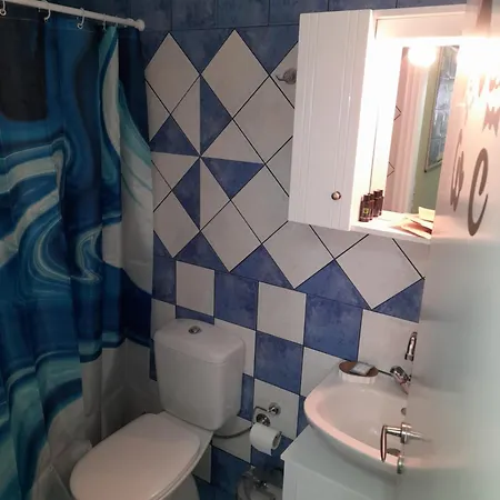 Summerandros Pefkakia *