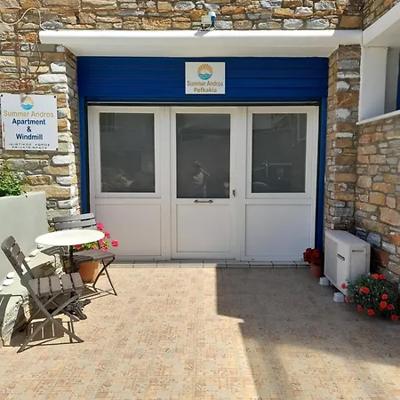 Summerandros Pefkakia Ándros