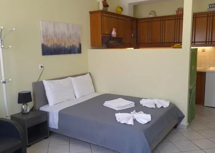 Summerandros Pefkakia Ándros