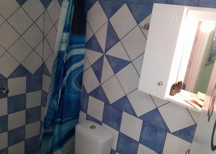 Summerandros Pefkakia