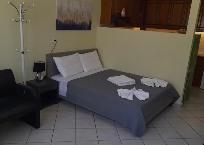 Summerandros Pefkakia Ándros