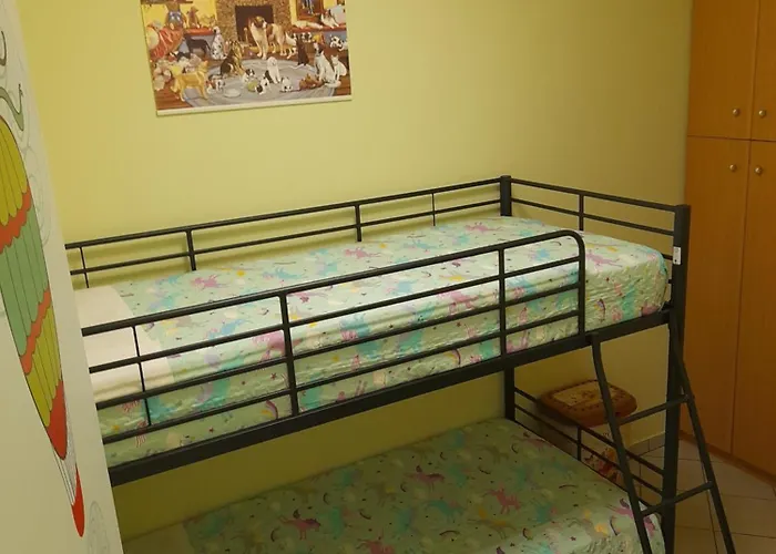 Summerandros Pefkakia *