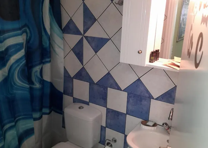 Summerandros Pefkakia *